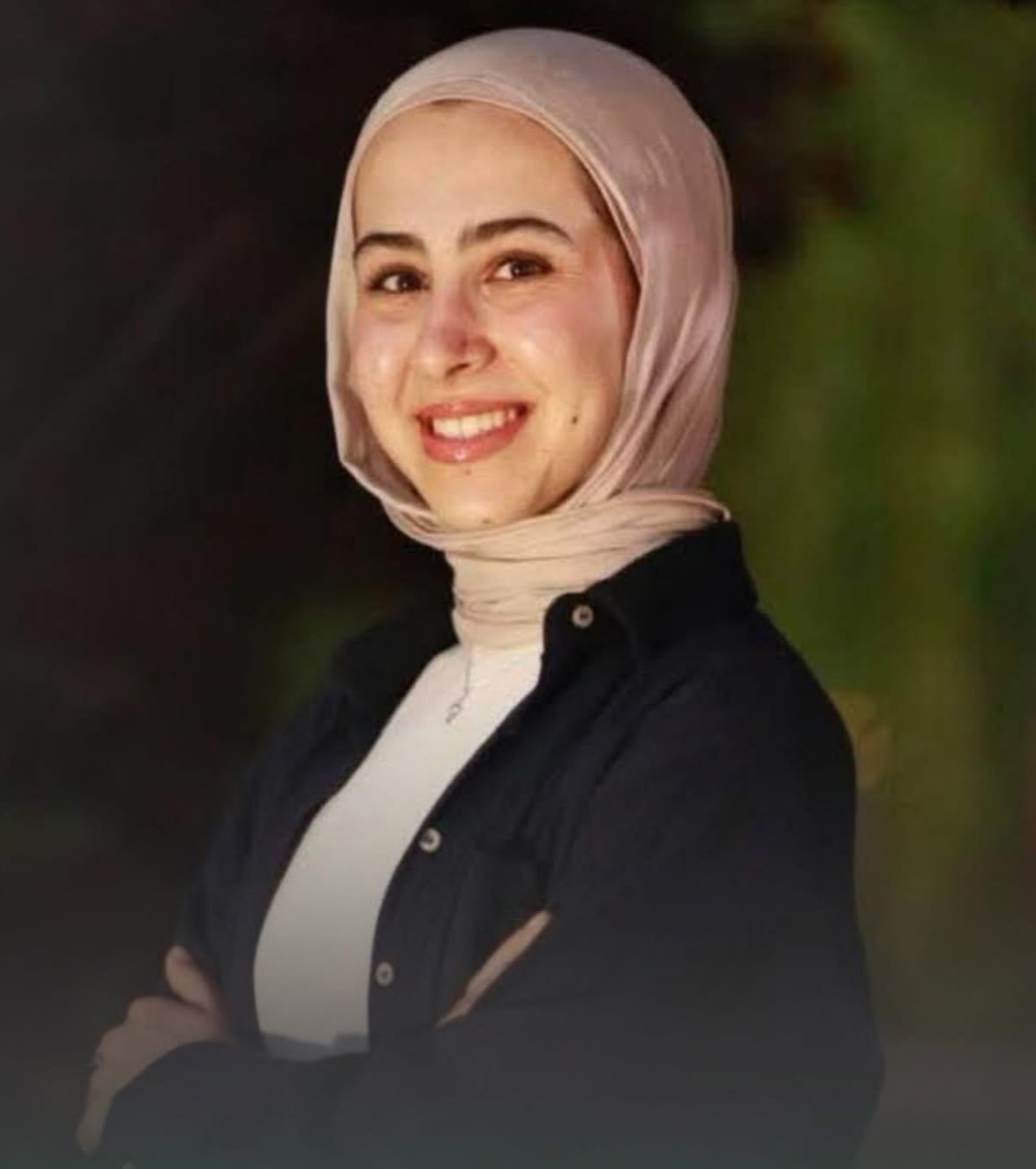 طالبة فلسطينية تجتاز مبكّراً امتحان دولي بالرياضيات المالية