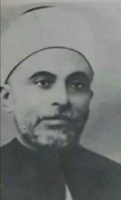 الشاعر المعلم