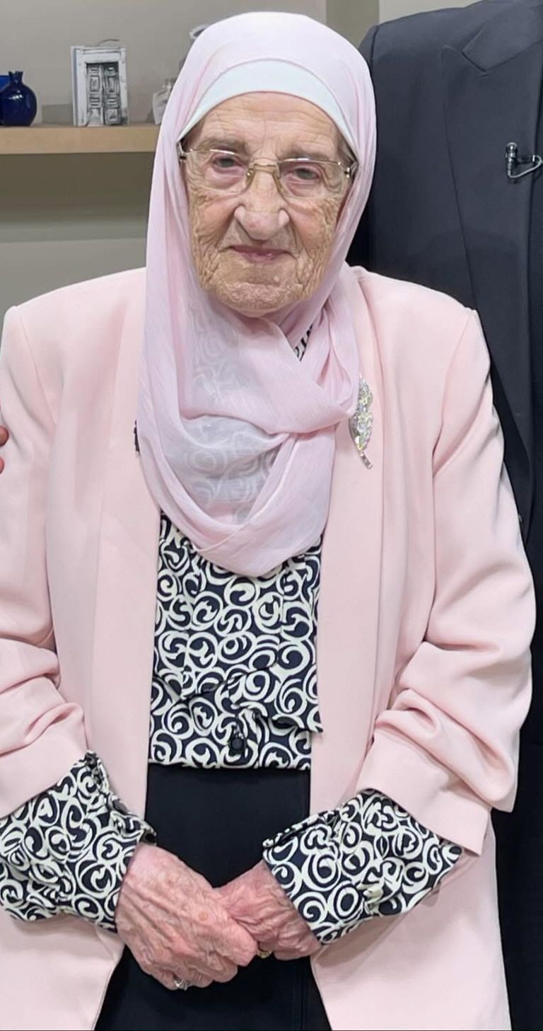 العمل عبادة