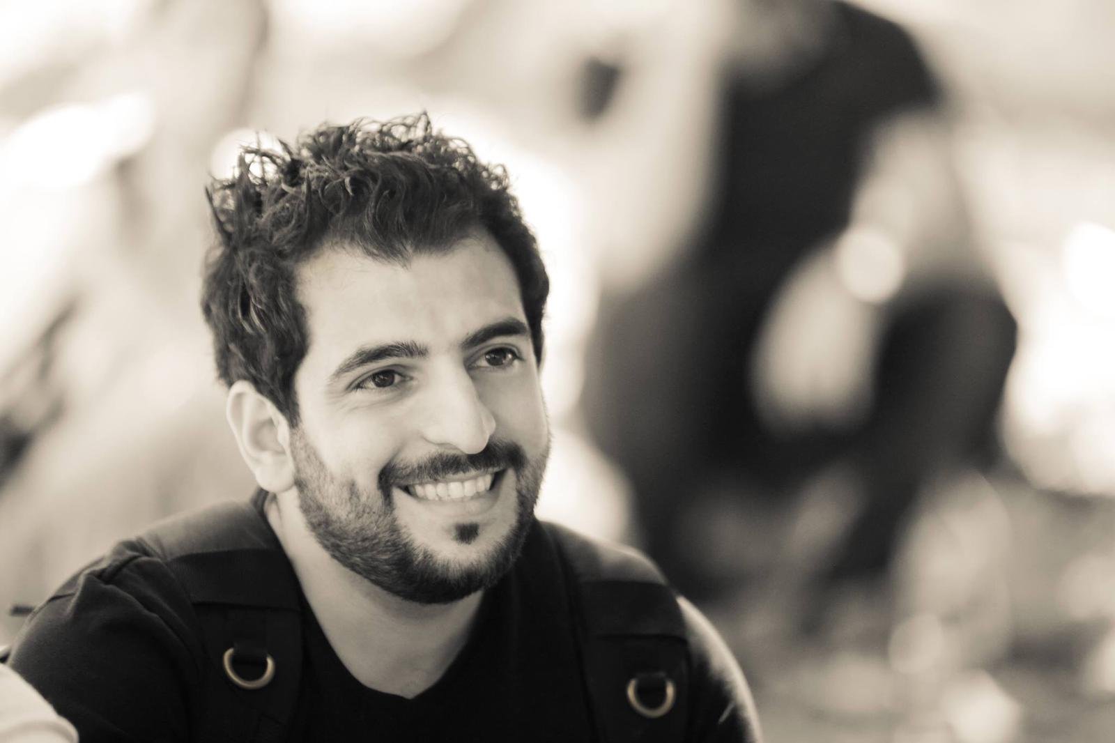 الموثق طارق البكري